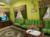 D’baroh Homestay - Ferienwohnung Kampung China Tanjung Karang