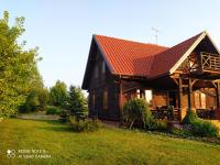 Dom z bala kort tenisowy ,linia brzegowa plaża ,pomost ,kajaki, łódka - B&B