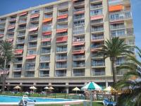 La Roca-Mediterráneo Views, 8th Floor-New Kitchen- POOL- Parking-Air Conditioning, Ceiling Fans & Free WIFI - B&B Torremolinos