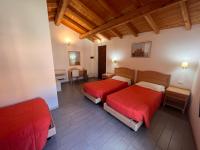 Comfort Dreibettzimmer mit Dusche