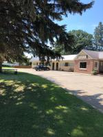 Yellow Quill Motel - B&B Portage la Prairie