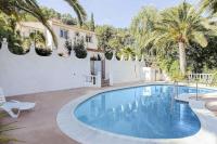 B&B Gandia - Lovely villa with heated pool and green garden - Bed and Breakfast Gandia