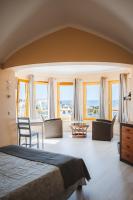 PKSC - Surfers Beach House - B&B Peniche