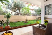 Seaside Apartment by Flisvos Marina - B&B Athens