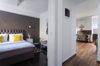 Seaside Apartment by Flisvos Marina - B&B Athens