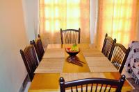 Apartment mit 2 Schlafzimmern und Balkon