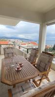 Emerald Garden I & II - Bed and Breakfast Kavála