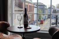 Berry's Loft - Central Location and Fast WIFI - Chambres d’hôtes Knaresborough