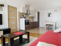Apartment Mia - Spacious apartment on 85 m2 with beautiful sea view - Ferienwohnung Trogir