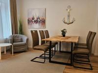 B&B Kiel - Ferienwohnung Central City White Line - Bed and Breakfast Kiel