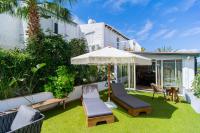 Akamas Sunset Boho Chic Maisonette by ONE VILLAS - Bed and Breakfast Pólis