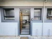 Quantum Heights - Studio Apartment - 2 nights minimum booking - B&B Fourways