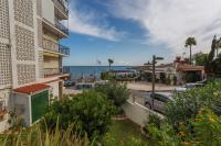 Beachfront Calahonda apartment - Bed and Breakfast Mijas