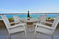 New! Fantastic apartament in front of the sea! - B&B Pineda