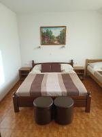 Chambre Triple avec Salle de Bains