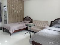 B&B Ban Wat Pho Thong - Plern Ping เพลินพิง - Bed and Breakfast Ban Wat Pho Thong