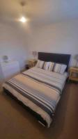 Spacious self contained flat in superb location - Chambres d’hôtes