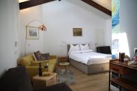 Triple Room with Bath