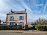 Grande Villa familiale Maison La Mirabelle Saulieu - B&B Saulieu