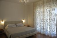 Camera Tripla Deluxe 