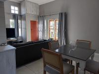 Grassland 4 (Townhouse) - B&B Bloemfontein