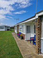 Sundowner D & A Holiday Home - B&B Hemsby