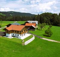 B&B Thalgau - Landhaus Stadlmann - Bed and Breakfast Thalgau