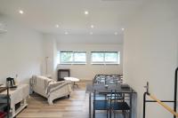 Gîte à la campagne Les Grandes Maisons Espace jacuzzi hammam SPA - B&B Lorris