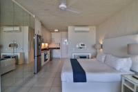 Breakers 414 by Top Destinations Rentals - B&B Durban