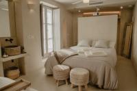 Premium Queen Room with Balcony