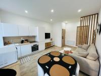 Urban Home - T3 Premium avec Suite Parentale Centre-Ville de Saint-Etienne - B&B Saint-Étienne