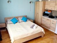 Studio Appartement met Balkon