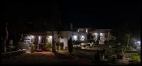 Romantic sunset cycladic house in Sotires - B&B Rafnídia