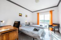 Double or Twin Room with Shared Bathroom