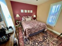 Violet Cottage at Zenzen Gardens - B&B