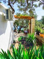 Weekend house Olive garden - Bed and Breakfast Donje Selo na Šolti