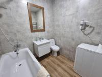 Dream town Apartaments біля залізничного вокзалу - B&B Lutsk