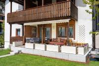 Apartment mit 3 Schlafzimmern und Balkon