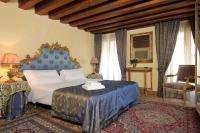 Apartment with Garden View