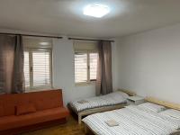 Chambre Double ou Lits Jumeaux avec Salle de Bains Privative