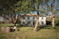 Entre Chênes et Pins - Gîte de groupe 3 étoiles - B&B Hostens
