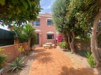 B&B Roda - Calle Carlos Primero, Roda - Bed and Breakfast Roda