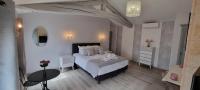 DOMAINE DES PIERRES PRECIEUSES - Demeure de Charme - Grand Standing - 15 pers - Spa - Massages - Détente et Bien-être - 30' Bordeaux - B&B