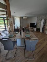 Gîte Les Jasmins - Chambres d’hôtes Sacey