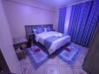 Blue House 2 Bedroom House. - B&B Naivasha