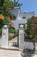 Lina apartments LINA &STELLA - Bed and Breakfast Skópelos