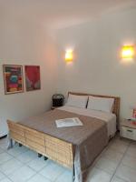 Simply Home - Ferienwohnung Novara