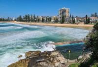 B&B Sydney - Ideal 1BR Suite near the Manly Beach with Pool - Bed and Breakfast Sydney