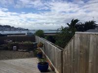 Cozy coastguard cottage with sea views - B&B East Cowes