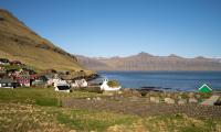 B&B Oyndarfjørður - Lovely 4-BR house / Sea view / Nature - Bed and Breakfast Oyndarfjørður